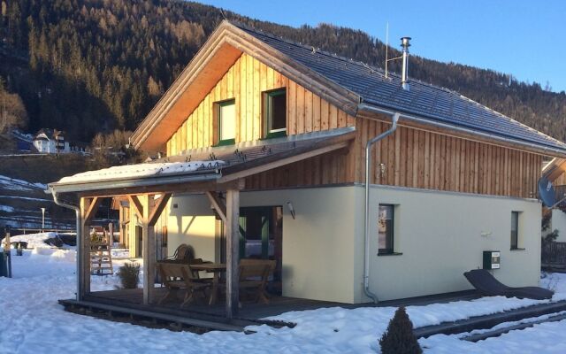 Luxurious Chalet Near Ski Area in Murau