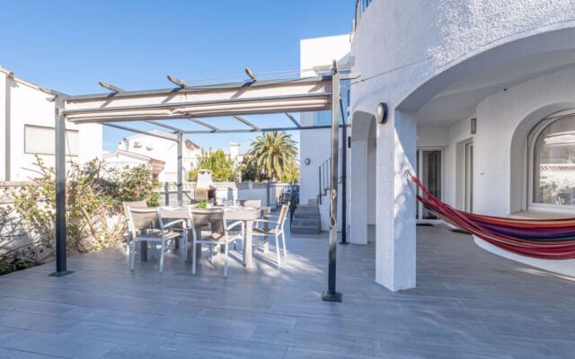 House Dreams Empuriabrava