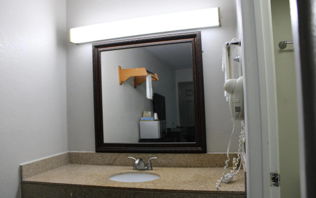 Savannah Inn Savannah I-95 North