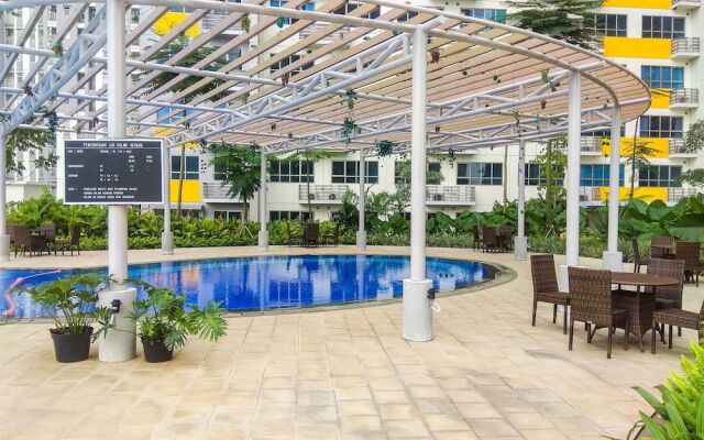 Cozy And Strategic Studio At Springlake Summarecon Apartment