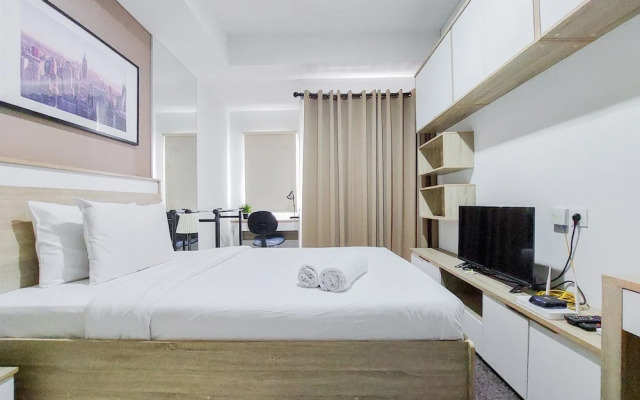 Good Deal and Comfy Studio Apartment at Springwood Residence