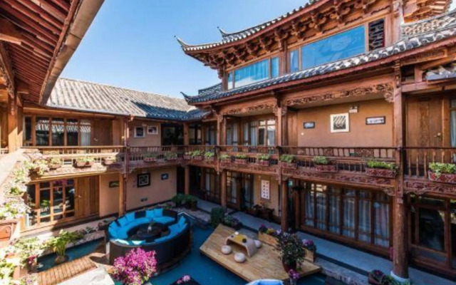 Mehome Boutique Fuxinglong Branch