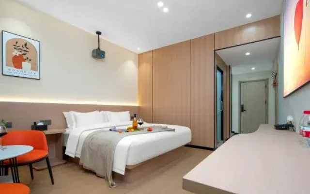 Manting Homestay (Luoyang Longmen High-speed Railway Station)