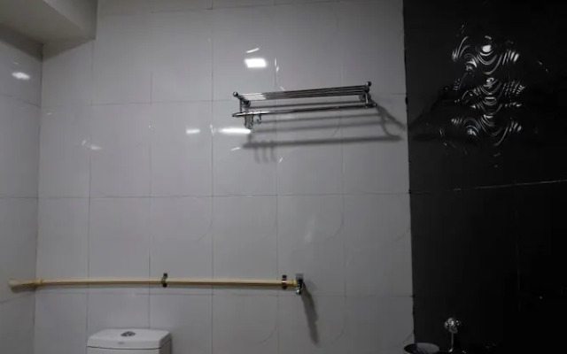Oyo 22903 Sukoon Service Apartments