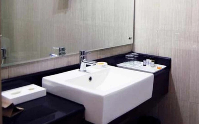 Goroomgo New Asian Patna