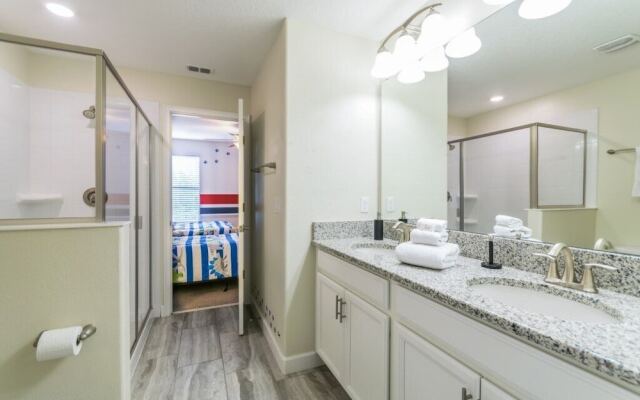 140mvd 9 Bedroom Villa