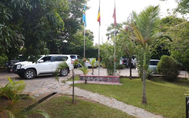 White Castle Hotel Arua