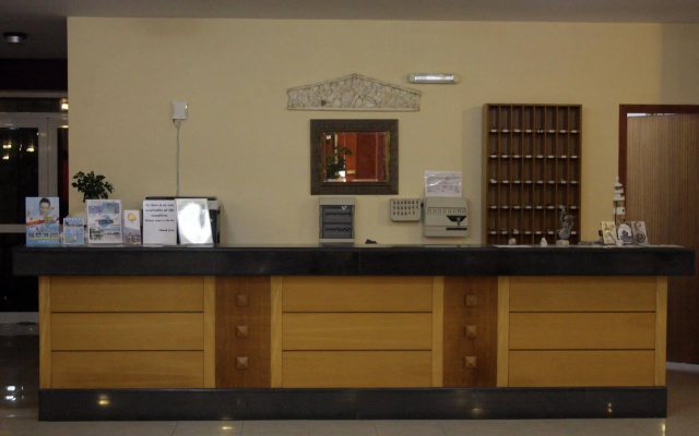 Evripides Village Hotel