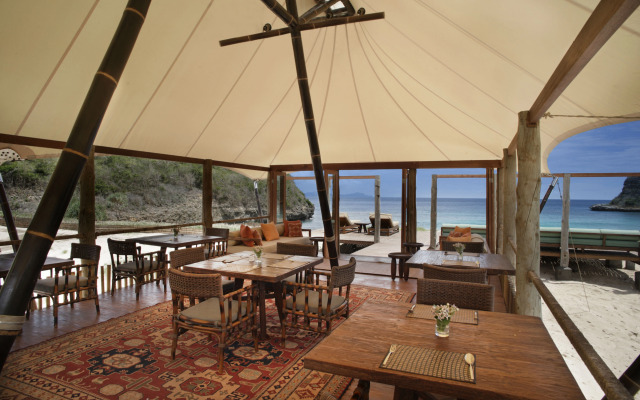 Jeeva Beloam Beach Camp