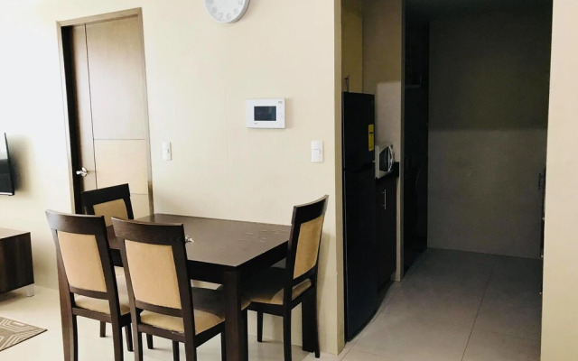 One Palmtree - 2BR Across Airport