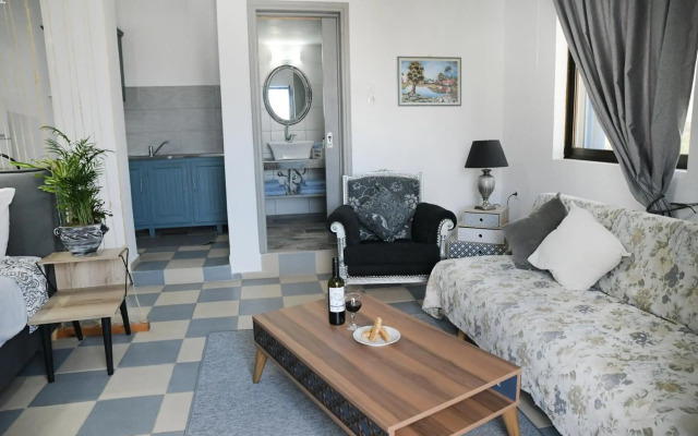 Panorama Studios & Apartments