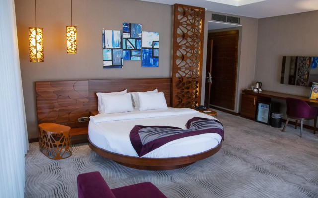 Hotel Gold Majesty