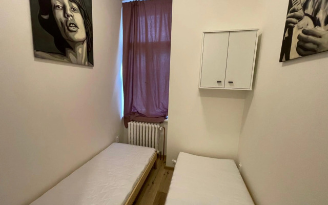 Red&Black Apartment City centr