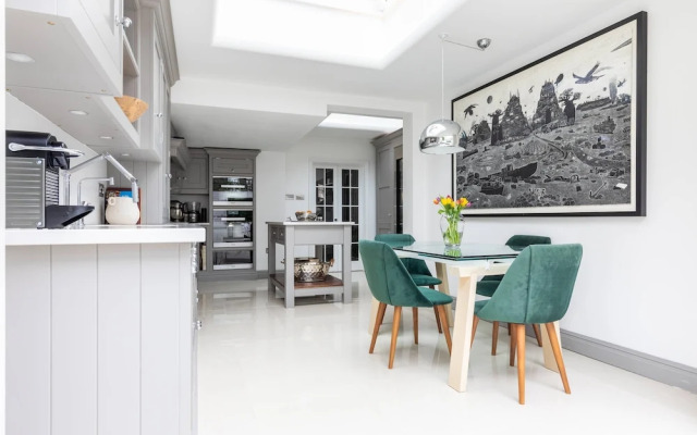 Donne Place II by Onefinestay