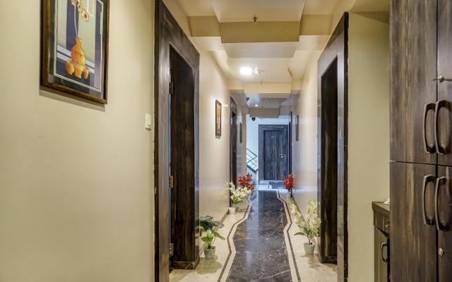Townhouse OAK Regal Inn