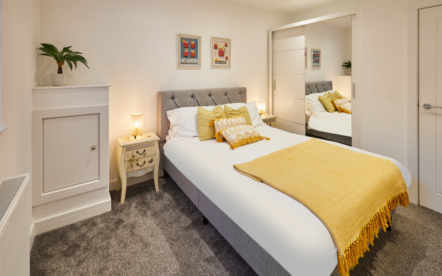 Host Stay Rochester Apartment