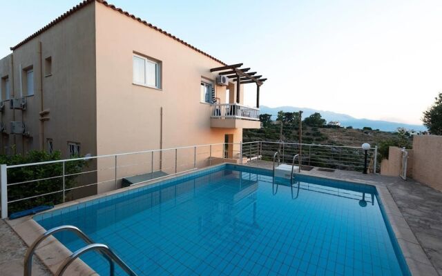 Villa Nicolas Plaka With Sea View