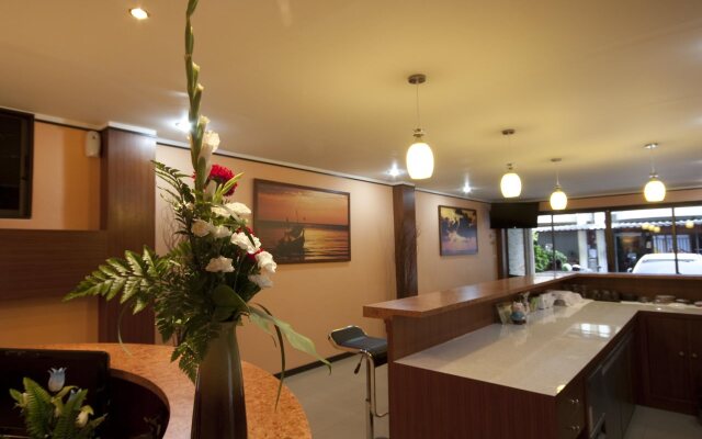 Sun Beach House