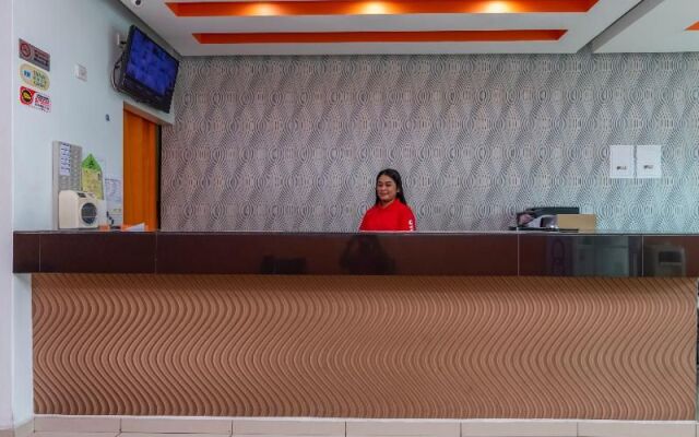 OYO 966 Segamat Red Orange Hotel Sdn Bhd