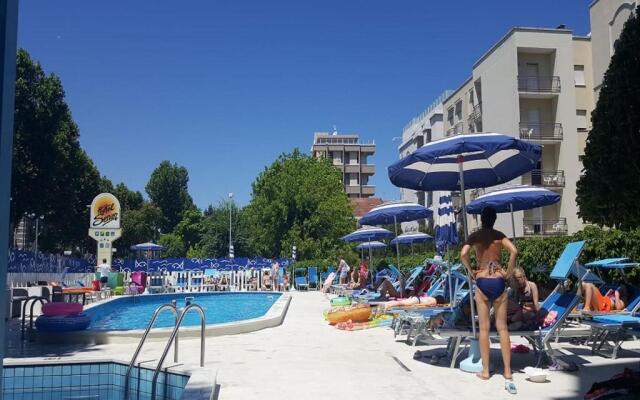 Hotel Senior