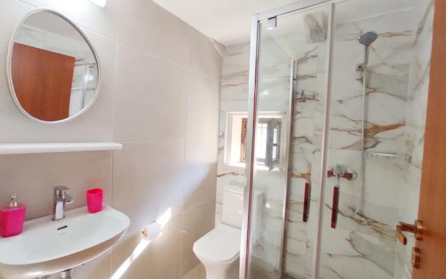 Traditional Stone House Rafael