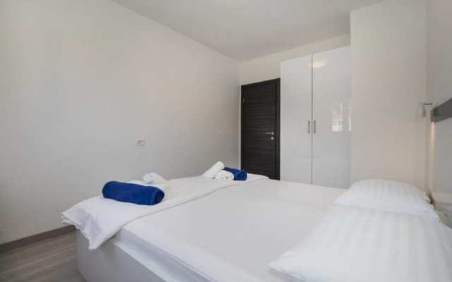 Apartments Dragan