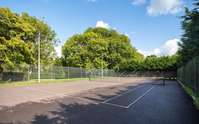 Country Home with Tennis Court & Hot Tub