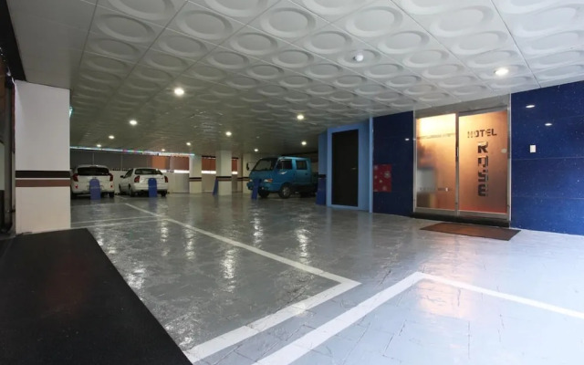 Suwon Rose Hotel