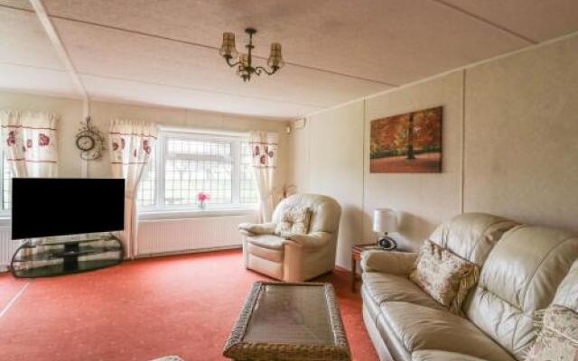 The Lodge, Attleborough