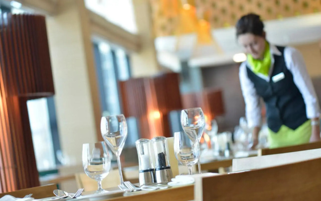 Ramee Grand Hotel & Spa