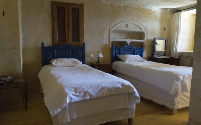 Elkep Evi Cave Hotel