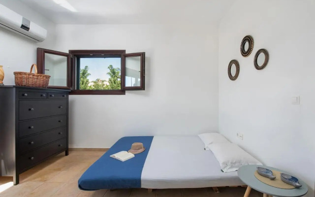 Cedrus and Sea, beachfront house, Gennadi, Rhodes