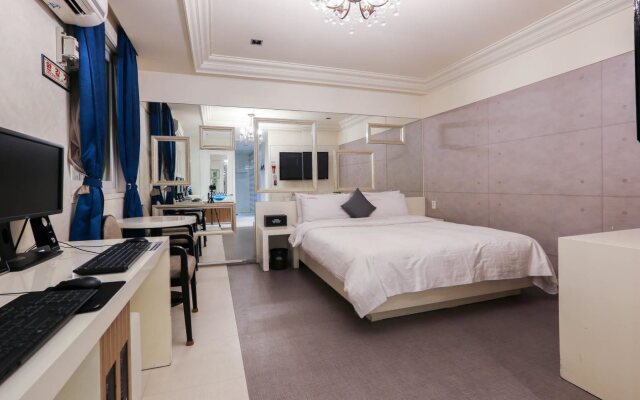 Shangria Hotel