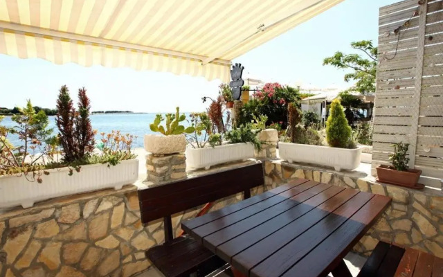 Sea view apartment Umag 2
