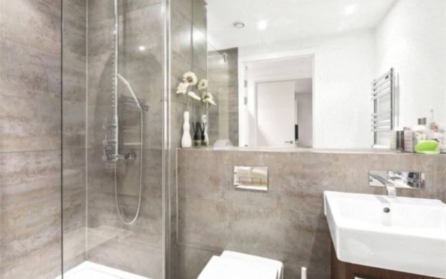 Stunning 1-Bed Apartment In London