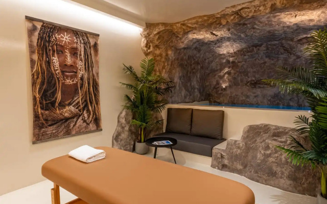 Ftelia Black Villas