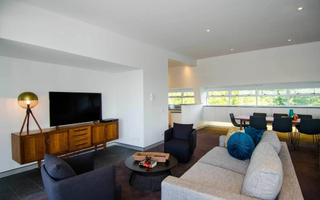 Sydney East Luxury Apartment