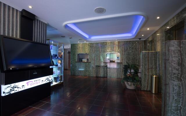 HOTEL PERRIER - Adults Only