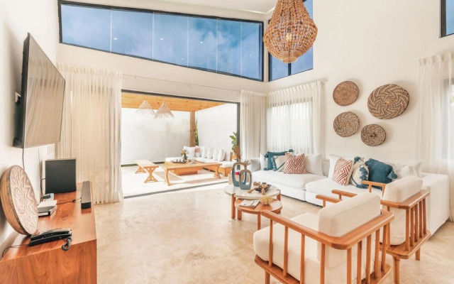 Charming Villa With Private Pool in Juan Dolio