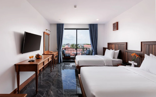 Two Seasons Siem Reap Hotel