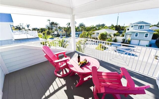 Bermuda Bay Apartment 5
