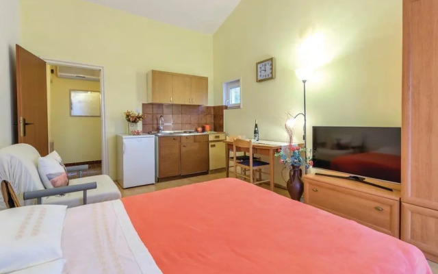 Apartment 722