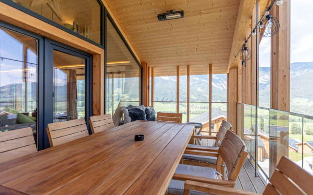 Luxury Chalet With Pool and Sauna Near Ski Lift