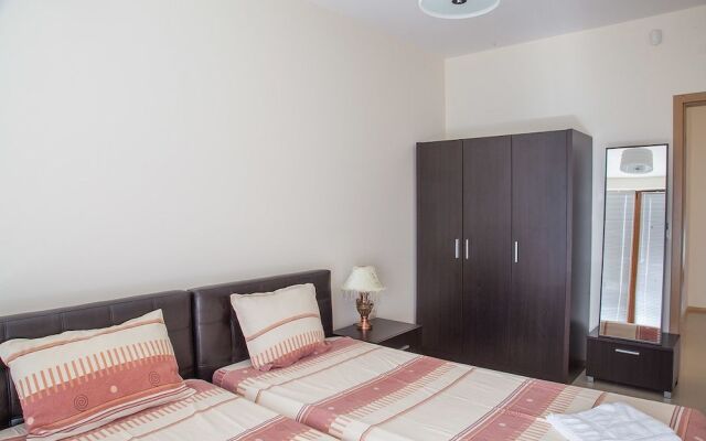 Lighthouse Golf Resort Private Properties