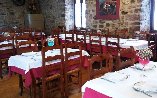 Hotel Restaurante Urgain II
