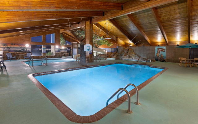 AmericInn by Wyndham Chippewa Falls