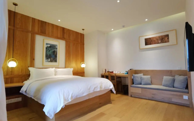 SU House