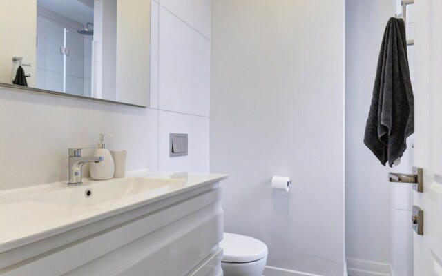 Modern Duplex 3 Bedrooms With A Terrace