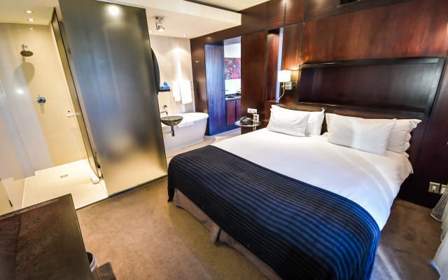 Colosseum Hotel