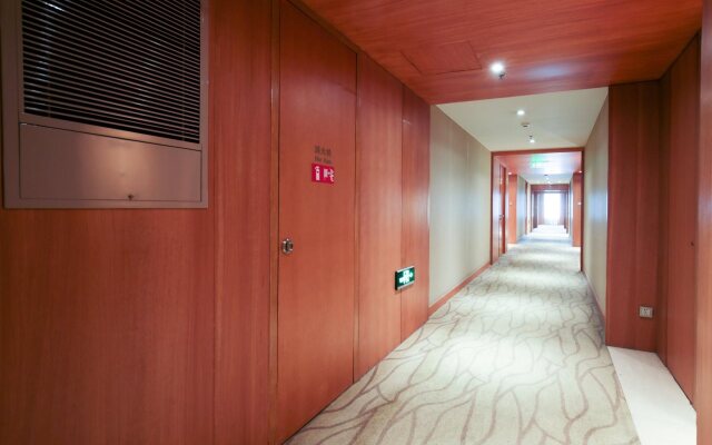 Отель Grand Millennium Beijing